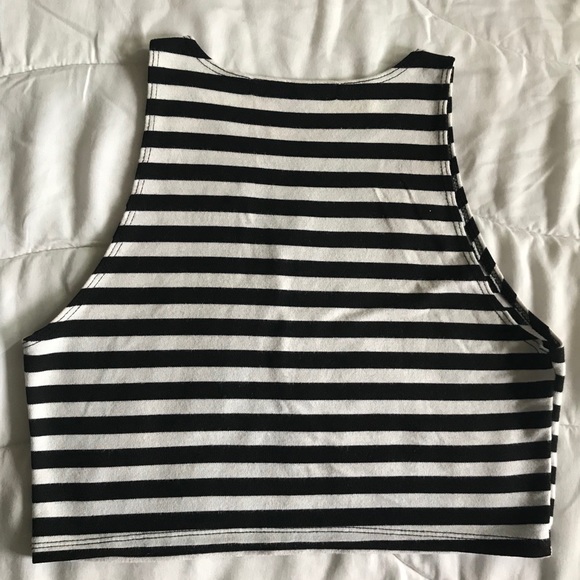 Foreign Exchange striped crop top - Picture 3 of 3